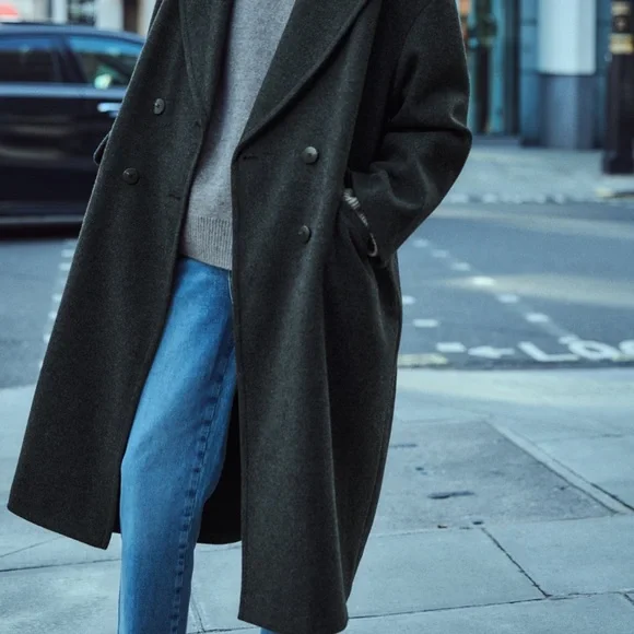 Soft oversized coat - Picture 4 of 11